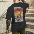 Gepflegt Einen Hinter Die Rüstung Römern Party Sauf Saying T-Shirt mit Rückendruck Geschenke für Ihn