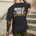 Geselle 2024 Ich Habe Fertig Gesellenprüfung T-Shirt mit Rückendruck Geschenke für Ihn