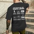 Montagna Trekking Escursionismo Cosa Faccio Tempo Libero T-shirt da uomo con stampa posteriore Regalos para él