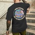 Pattinaggio A Rotelle Meno Persone Più Pattini A Rotelle T-shirt da uomo con stampa posteriore Regalos para él
