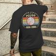 Pluto Never Forget Retro Space Scienceintage T-shirt da uomo con stampa posteriore Regalos para él