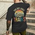 Questo Ragazzo Ama I Treni Modello Ferroviario Ferroviariointage Ferrovia T-shirt da uomo con stampa posteriore Regalos para él
