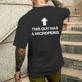 Questo Ragazzo Ha Un Micropene Divertente Stupido Meme Rabbrivido Strano T-shirt da uomo con stampa posteriore Regalos para él