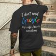 Testo Divertente Non Ho Bisogno Di Google Mia Moglie Sa Tutto T-shirt da uomo con stampa posteriore Regalos para él