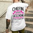 Chefin Wir Habenersucht Für Dich Geschenk Zu Finden T-Shirt mit Rückendruck Geschenke für Ihn