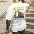 Children's Aus Dem Weg Hier Kommt Ein Kindergartenkind Digger T-Shirt mit Rückendruck Geschenke für Ihn