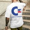 Commodore – C64 – Lettera Maiuscola BluRosso & Commodore T-shirt da uomo con stampa posteriore Regalos para él