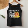 Ossi Women's Underschätze Niemal Ein Frau Aus Der Ddr Ostalgie Tank Top Frauen Lustige Geschenke