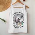 Opossum Schreit Lustig Mein Hals Mein Rücken Mein Angstanfall Gray Tank Top Frauen Lustige Geschenke