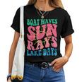Barca Onde Raggi Di Sole Giorni Lago Retro Groovyacanze Estive Maglietta da donna