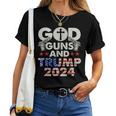 God Guns Y Trump 2024 Elección Trump 2024 Es Hombres Camiseta de mujer