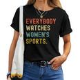 Vintage Retro Sport Lover Todos Relojes Deportes Camiseta de mujer