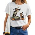 Cat Mom Witch Pumpkin Cat Halloween Girls Halloween Women T-shirt