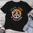 Women's Peace Love And Schlager Outfit Women's Hit Party Women's T-shirt Frauen Lustige Geschenke