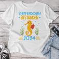 Children's Seahorse Bestanden 2024 Early Swimmer Badge T-shirt Frauen Lustige Geschenke