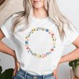 Kinder Ich Werde Große Schwester 2025 Flower Wreath Girl Cute Blue T-shirt Frauen Geschenke für Sie