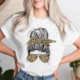 Leopard Mom Life Messy Bun Women's T-shirt Frauen Geschenke für Sie