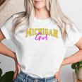 Vintage Michigan Girl Retro Pink Michigan And Girls Women T-shirt Gifts for Her