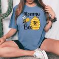 Mommy To Be New Mom Bee Baby Shower Baby Announcement Women's Oversized Comfort T-shirt Blue Jean
