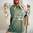 Natale Gravidanza Annuncio Nonni Incinta Mamma Loading Baby T-shirt comoda oversize da donna Moss