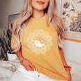 Yin E Yang Mandala T-shirt comoda oversize da donna Mustard