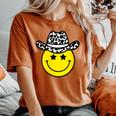 Lindo Western Country Cowgirl Sombrero Estrella Amarillo Sonrisa Cara Chica Cuello Camiseta extragrande cómoda para mujer Yam