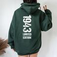 Vintage 1943 Edición Limitada Cumpleaños 1943 Hombres Women Oversized Hoodie Back Print Forest