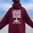 Scacchi I Capture Queens E Topple Kings Chess Felpa con cappuccio oversize da donna con stampa posteriore Maroon
