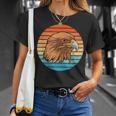 Águila De Montaña Águila Real Retro Camiseta unisex Regalos para ella