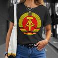 Ddr Coat Of Arms Hammer Sickle Flag Ostalgia Ddr S T-Shirt Geschenke für Sie