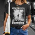 Ich Knieor Keinem Gott Atheist Burning Church Antichrist T-Shirt Geschenke für Sie