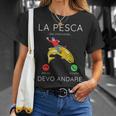 La Pesca Sta Chiamando Frase Divertente Regalo Per Pescatore Maglietta Regalos para ella