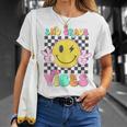 2Nd Grade Vibes Cute Groovy Smile Face Back To School Kid T-Shirt Gifts for Her