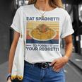 Divertido Comer Espaguetis Para Olvidar Su Regretti Amante De La Pasta Camiseta unisex Regalos para ella
