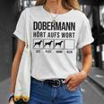 Dobermann Hört Aufs Wort Dobermann T-Shirt Geschenke für Sie