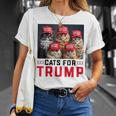 Le Elezioni Di Cats For Trump 2024 Rendono I Gatti Di Nuovo Sicuri Maglietta Regalos para ella
