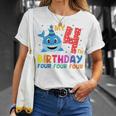 Niños My 4Th Birthday Diseño De Tiburón Para Niños Camiseta unisex Regalos para ella