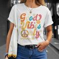 Retro Groovy 70S Good Vibes Only Floral Hippies T-Shirt Gifts for Her