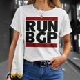 Run Bgp Network Engineer Geeky Nerd Gray T-Shirt Geschenke für Sie