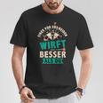 Dart Eineron Uns Beiden Wirft Besser Als Du German T-Shirt Lustige Geschenke