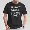 De Primer Cumpleaños Gabriel Con Nombre Niño De 1 Año Camiseta unisex Regalos divertidos