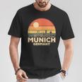 Vintage Munich Skyline T-Shirt Lustige Geschenke