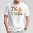 Tk Vibes Back To School Tk Team Tk Teacher & Kid Retro Daisy T-Shirt Funny Gifts