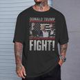 Bomba De Puño De Donald Trump Luchamos Contra La Bandera Estadounidense Trump 2024 Camiseta unisex Regalos para él
