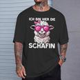 Ich Bin Hier Die Schäffin T-Shirt Geschenke für Ihn