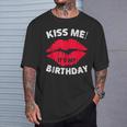 Kiss Me It's My Birthday Regalo Per Anniversario Maglietta Regalos para él