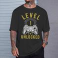 Nivel 1 Desbloqueado Aniversario 1ª Boda Camiseta unisex Regalos para él