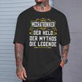 Schrauber Held Mythos Legende Mechatroniker T-Shirt Geschenke für Ihn