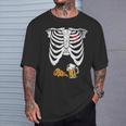 Skeleton Pregnancy Pizza Beer Xray Halloween Soon Dad T-Shirt Gifts for Him
