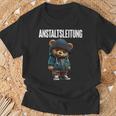 Anstaltsleitung Teddy Bear T-Shirt Geschenke für alte Männer